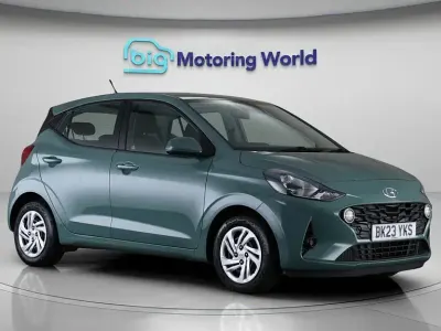 Używany Hyundai i10 SE 67 KM (49 kW) 2023 Zielony Hatchback