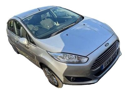 Used Ford Fiesta Zetec 105 HP (77 kW) 2016 Silver Hatchback