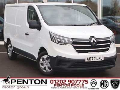Used Renault Trafic Business 130 HP (95 kW) 2022 White MPV