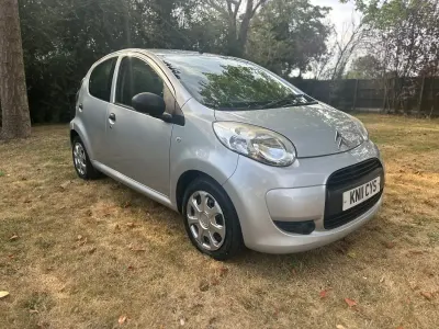Used Citroën C1 68 HP (50 kW) 2011 Grey Hatchback