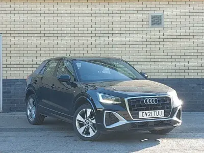 Begagnad Audi Q2 S-Line 110 HK (80 kW) 2021 Svart SUV