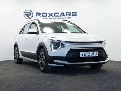 Used Kia Niro 139 HP (102 kW) 2023 White SUV