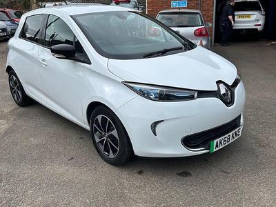 Used Renault Zoe Dynamique 80 kW (109 HP) 2019 White Hatchback