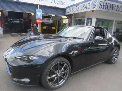Używany Mazda MX5 Inclusive 184 KM (135 kW) 2019 Czarny Kabriolet