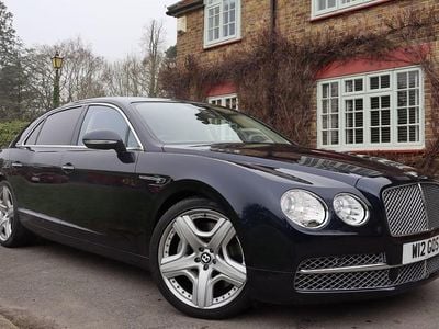 Used Bentley Flying Spur 625 HP (459 kW) 2014 Blue Sedan