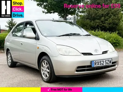 Second-hand Toyota Prius 101 CP (74 kW) 2002 Argintiu Berlinǎ