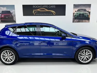 Used Seat Leon SE Dynamic 115 HP (84 kW) 2019 Blue Hatchback