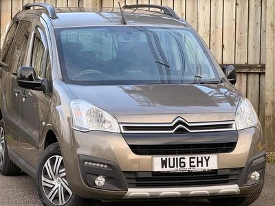 Used Citroën Berlingo XTR 100 HP (73 kW) 2016 Brown MPV