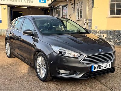Used Ford Focus Titanium X 120 HP (88 kW) 2015 Grey Hatchback
