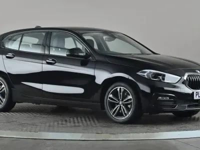 Używany BMW 118 Sport Line 136 KM (100 kW) 2024 Czarny Hatchback