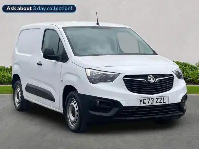 Used Vauxhall Combo S 100 HP (73 kW) 2023 White MPV