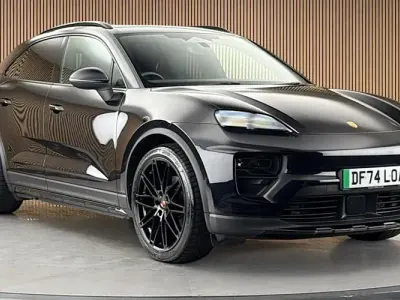 Used Porsche Macan Electric 264 kW (360 HP) 2025 Black SUV
