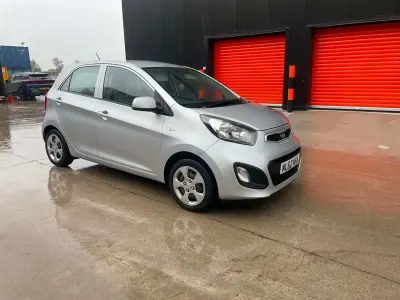 Używany Kia Picanto 68 KM (50 kW) 2012 Srebrny Hatchback
