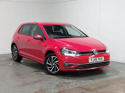 Used VW Golf VII Match 115 HP (84 kW) 2019 Red Hatchback