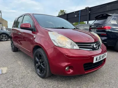 Używany Nissan Note N-TEC 110 KM (80 kW) 2011 Czerwony Hatchback