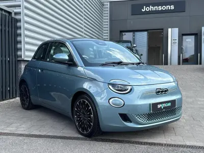 Used Fiat 500e La Prima 85 kW (116 HP) 2022 Blue Hatchback