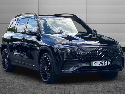 Usado Mercedes EQB250+ Urban 139 kW (190 HP) 2025 Preto SUV