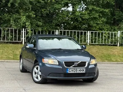 Used Volvo S40 2009 Blue Sedan