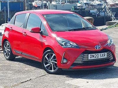 Gebraucht Toyota Yaris Hybrid 100 PS (73 kW) 2020 Rot Kleinwagen