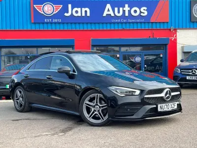 Begagnad Mercedes CLA180 AMG Line Premium Plus 2021 Svart Sedan