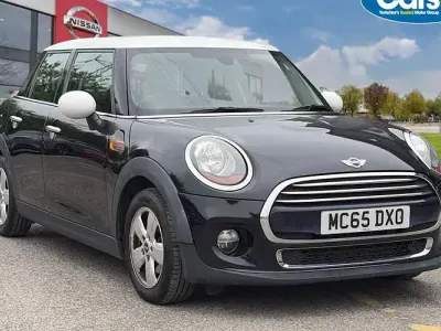 Used Mini Cooper Hatch 136 HP (100 kW) 2015 Black Hatchback