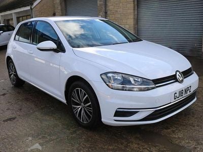 Used VW Golf VII SE 110 HP (80 kW) 2018 White Hatchback