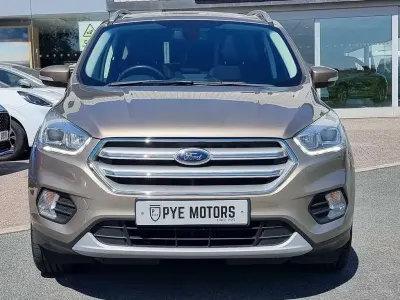 Used Ford Kuga Titanium 150 HP (110 kW) 2019 Silver SUV