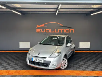 Used Renault Clio Dynamique 2011 Silver Hatchback