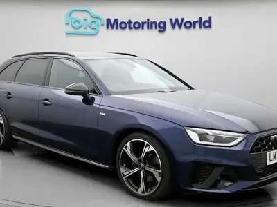 Used Audi A4 Black Edition 150 HP (110 kW) 2024 Blue Estate