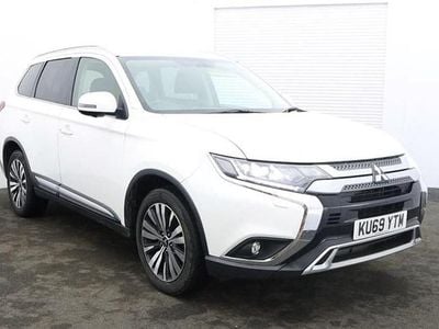 Used Mitsubishi Outlander 150 HP (110 kW) 2019 Gloss white SUV