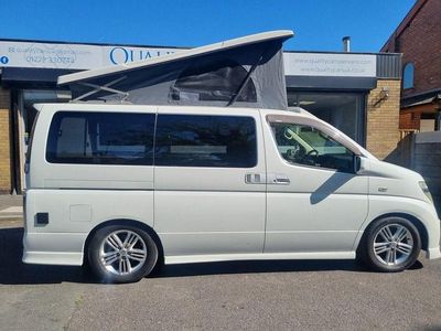 White Used 2004 Nissan Elgrand MPV | £19,995