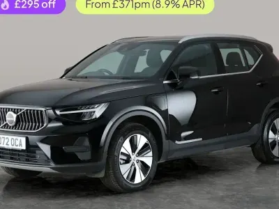 Second-hand Volvo XC40 Core 211 CP (155 kW) 2022 Negru SUV