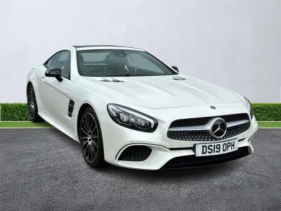 Käytetty Mercedes SL400 AMG Line Premium 2019 Valkoinen Avoauto