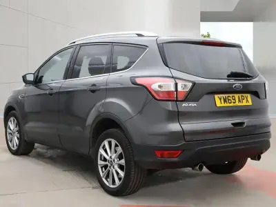 Used Ford Kuga Titanium 150 HP (110 kW) 2019 Grey SUV