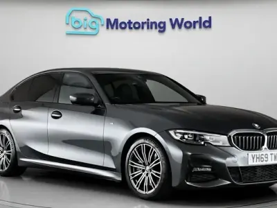 Begagnad BMW 330 M Sport 265 HK (194 kW) 2019 Grå Sedan