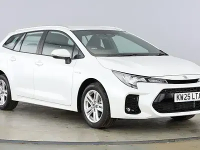New Suzuki Swace 140 HP (102 kW) 2025 White Estate