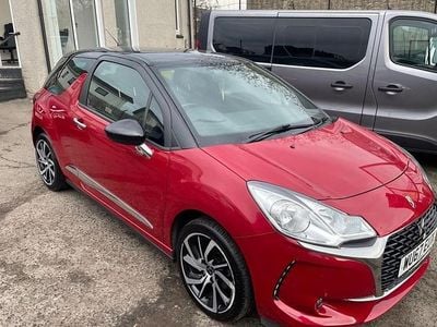Used DS Automobiles DS3 Connected Chic 110 HP (80 kW) 2017 Red Hatchback