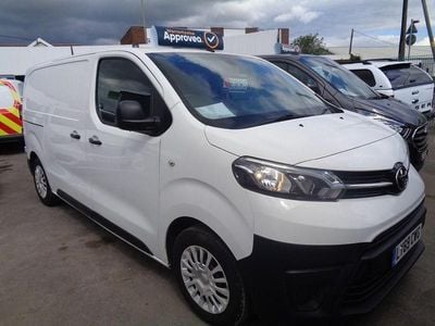 Used Toyota Proace 120 HP (88 kW) 2020 White MPV