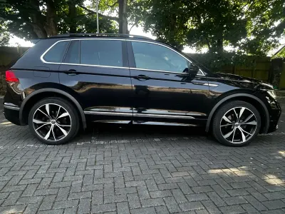 Used VW Tiguan R-line 150 HP (110 kW) 2021 Black SUV