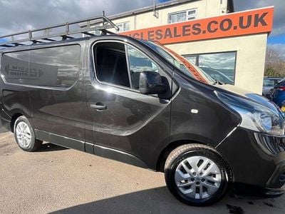 Used Renault Trafic 125 HP (91 kW) 2018 Black MPV