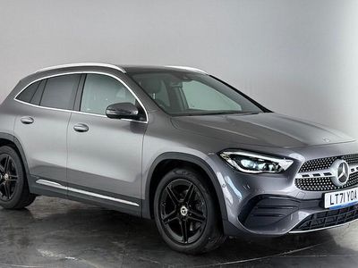 Mercedes GLA220