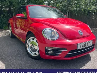 Usado VW Beetle Cabriolet Design 110 CV (80 kW) 2017 Descapotable