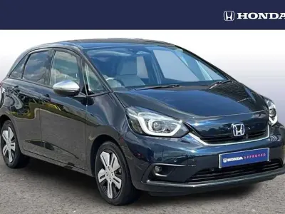 Used Honda Jazz Hybrid 109 HP (80 kW) 2020 Midnight blue beam Hatchback