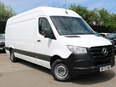 Used Mercedes Sprinter Progressive 148 HP (108 kW) 2022 White Van