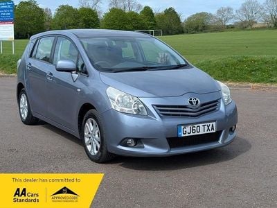 Used Toyota Verso 132 HP (97 kW) 2010 Blue MPV