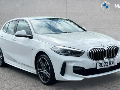 Used BMW 118 M Sport 136 HP (100 kW) 2022 Alpine white Hatchback