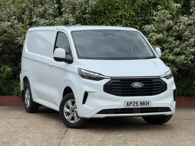 Used Ford Transit Custom Limited 136 HP (100 kW) 2025 White Van