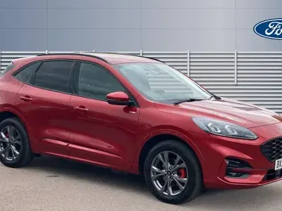 Used Ford Kuga ST-Line 225 HP (165 kW) 2023 Red SUV
