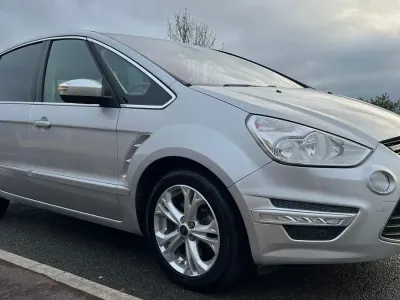 Used Ford S-MAX Titanium 2014 Silver MPV
