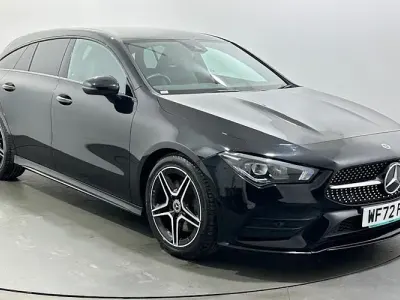 Used Mercedes CLA200 Shooting Brake Executive 163 HP (119 kW) 2022 Black Estate